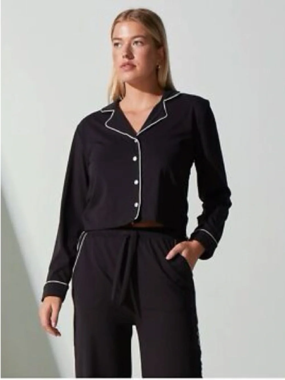 NOLI Black Piped Pajama Set – Button Top + Wide-Leg Pants - Size M